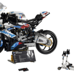 LEGO Technic BMW M 1000 RR 42130