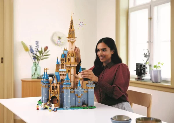 LEGO Disney Schloss (43222)