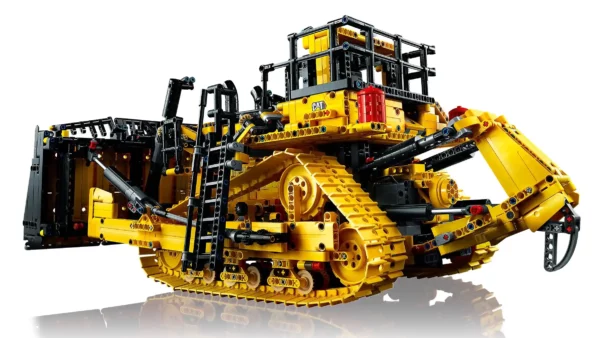 LEGO Technic "Appgesteuerter Cat® D11 Bulldozer" (42131)