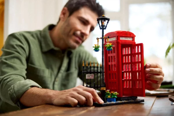 LEGO Ideas Rote Londoner Telefonzelle 21347