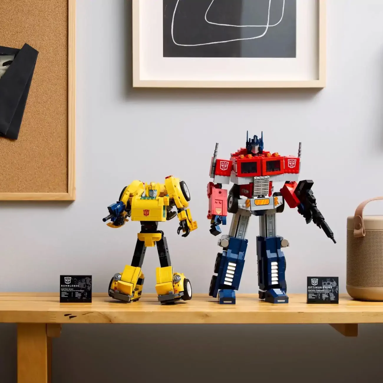 LEGO iCONS Bumblebee (10338)